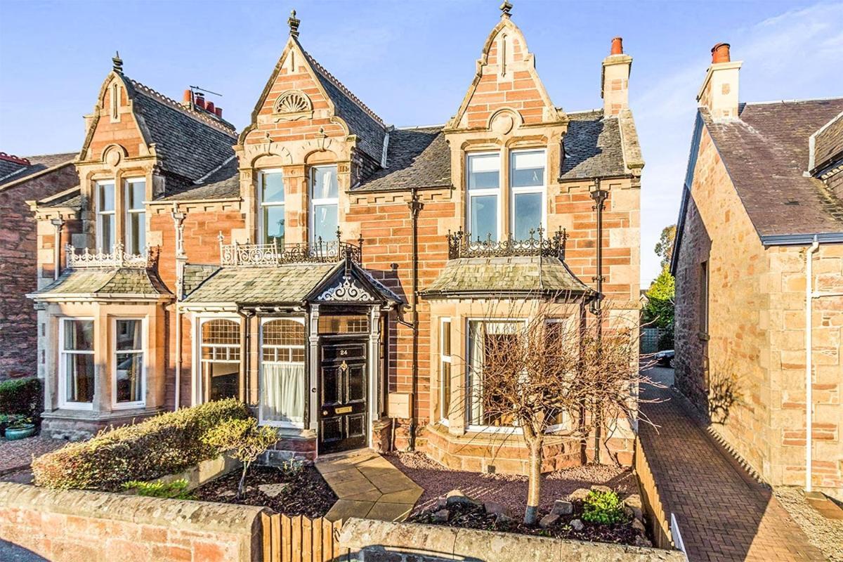 The Castle B&B 인버네스 외부 사진